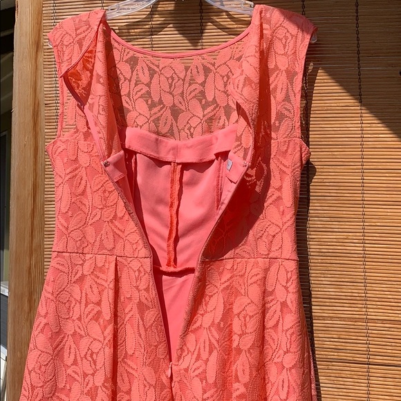 London Times coral lace high summer spring chic - Picture 5 of 8